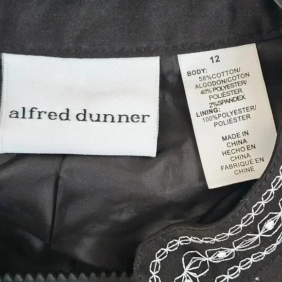 Alfred Dunner Black Blazer Embroidered 12 - Picture 4 of 6